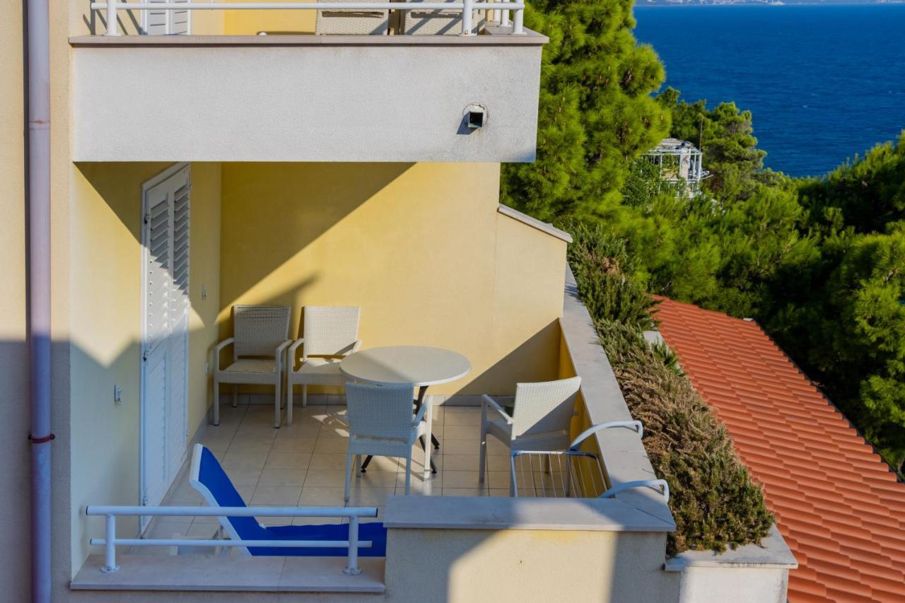 Luxury Apartments Villa Ruzmarina With New Heated Infinity Pool And Lounge Area Marusici  Ngoại thất bức ảnh