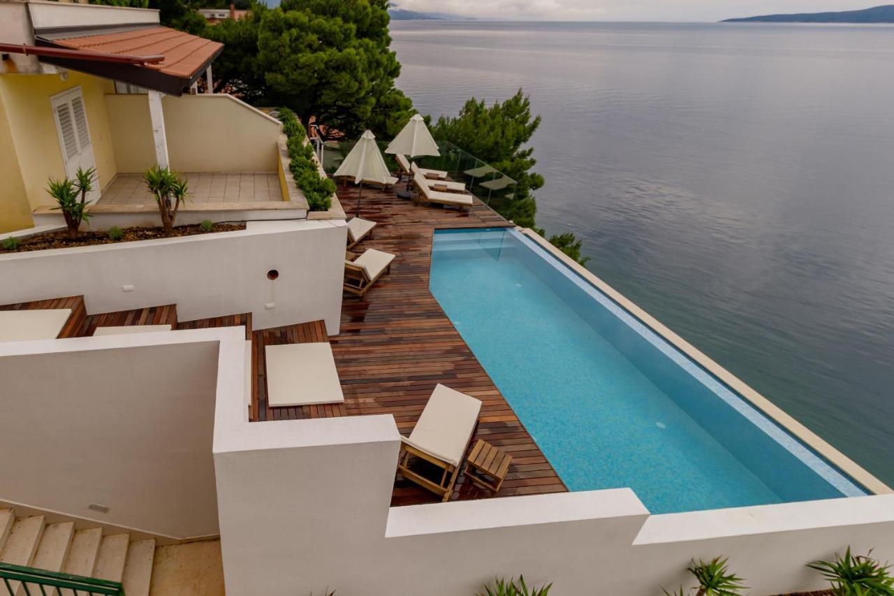Luxury Apartments Villa Ruzmarina With New Heated Infinity Pool And Lounge Area Marusici  Ngoại thất bức ảnh