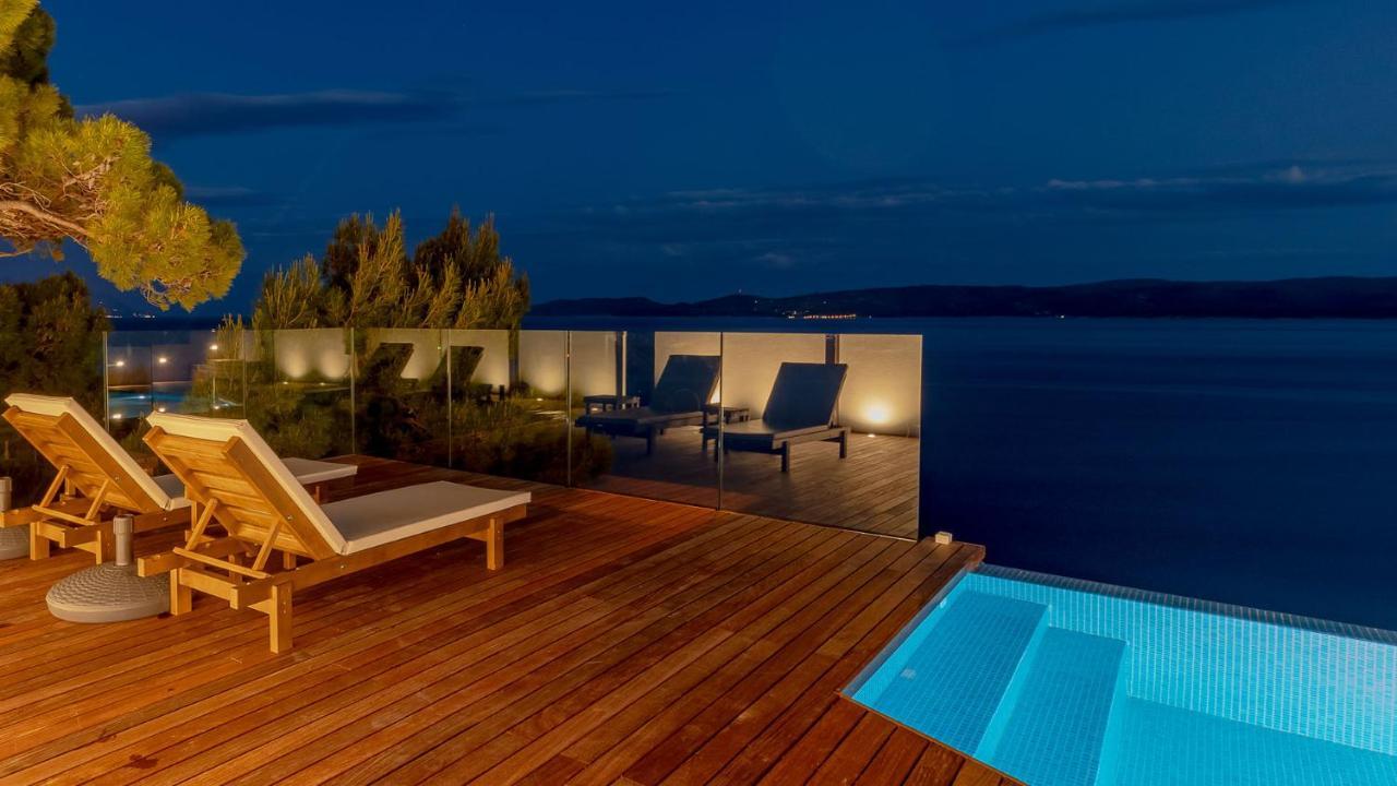 Luxury Apartments Villa Ruzmarina With New Heated Infinity Pool And Lounge Area Marusici  Ngoại thất bức ảnh