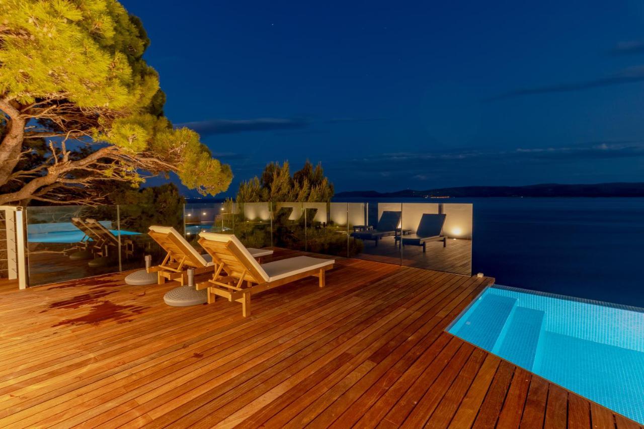 Luxury Apartments Villa Ruzmarina With New Heated Infinity Pool And Lounge Area Marusici  Ngoại thất bức ảnh